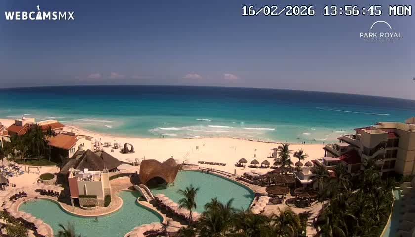 Cancún (Cancun) Playa Marlin Beach Live Cam - Benito Juarez, Quintana Roo, Mexico