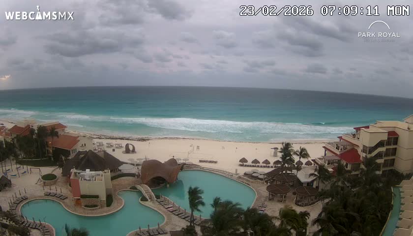 Cancún (Cancun) Playa Marlin Beach Live Cam - Benito Juarez, Quintana Roo, Mexico