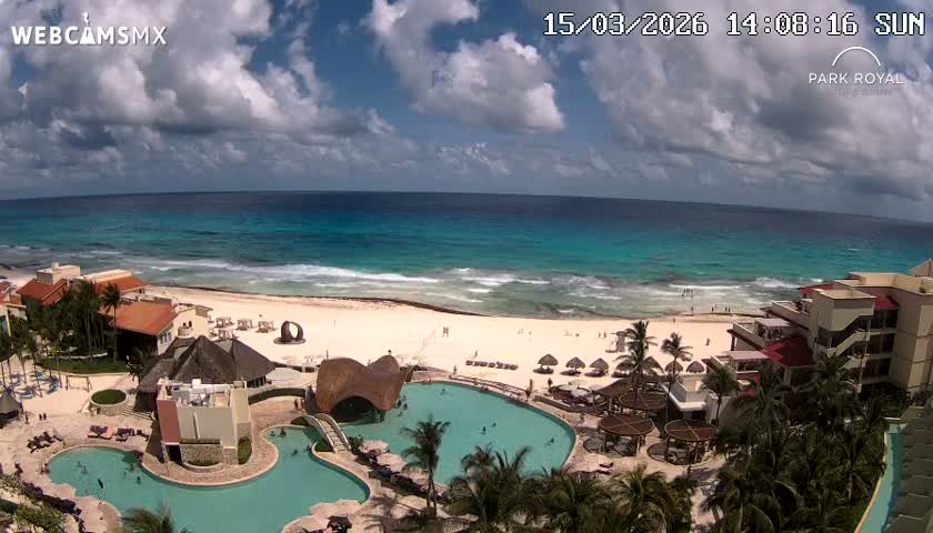 Cancún (Cancun) Playa Marlin Beach Live Cam - Benito Juarez, Quintana Roo, Mexico