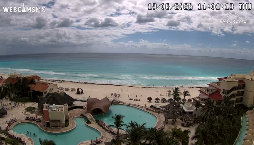 Cancún (Cancun) Playa Marlin Beach Live Cam - Benito Juarez, Quintana Roo, Mexico
