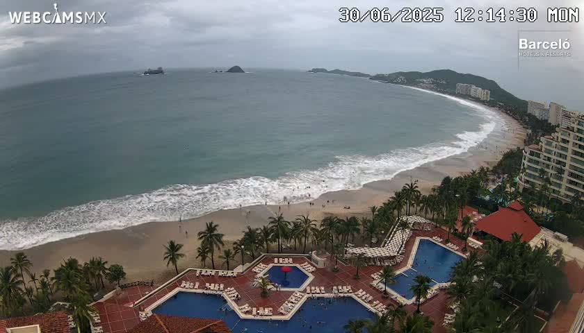 Ixtapa Zihuatanejo, Playa Ixtapa Beach live Cam - Zihuatanejo de Azueta, Guerrero, Mexico