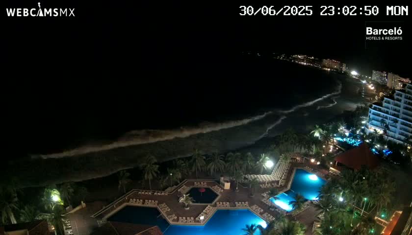 Ixtapa Zihuatanejo, Playa Ixtapa Beach live Cam - Zihuatanejo de Azueta, Guerrero, Mexico