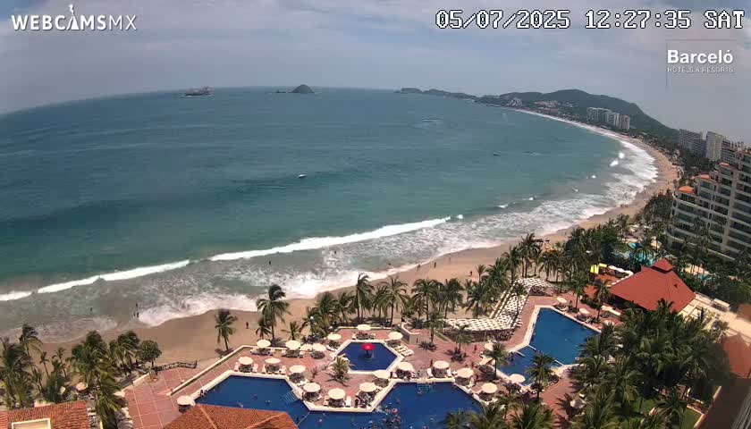 Ixtapa Zihuatanejo, Playa Ixtapa Beach live Cam - Zihuatanejo de Azueta, Guerrero, Mexico