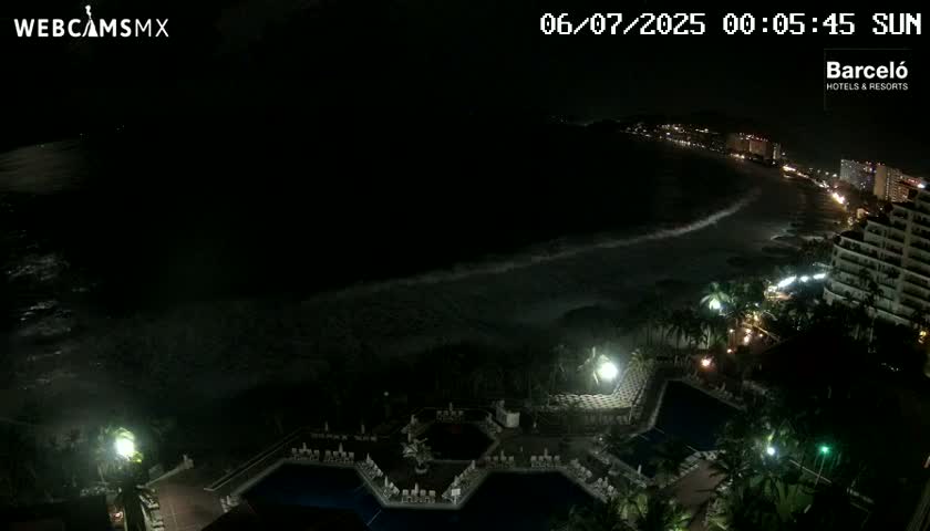 Ixtapa Zihuatanejo, Playa Ixtapa Beach live Cam - Zihuatanejo de Azueta, Guerrero, Mexico