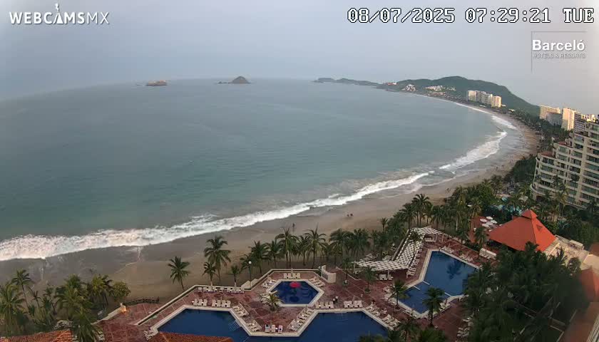 Ixtapa Zihuatanejo, Playa Ixtapa Beach live Cam - Zihuatanejo de Azueta, Guerrero, Mexico