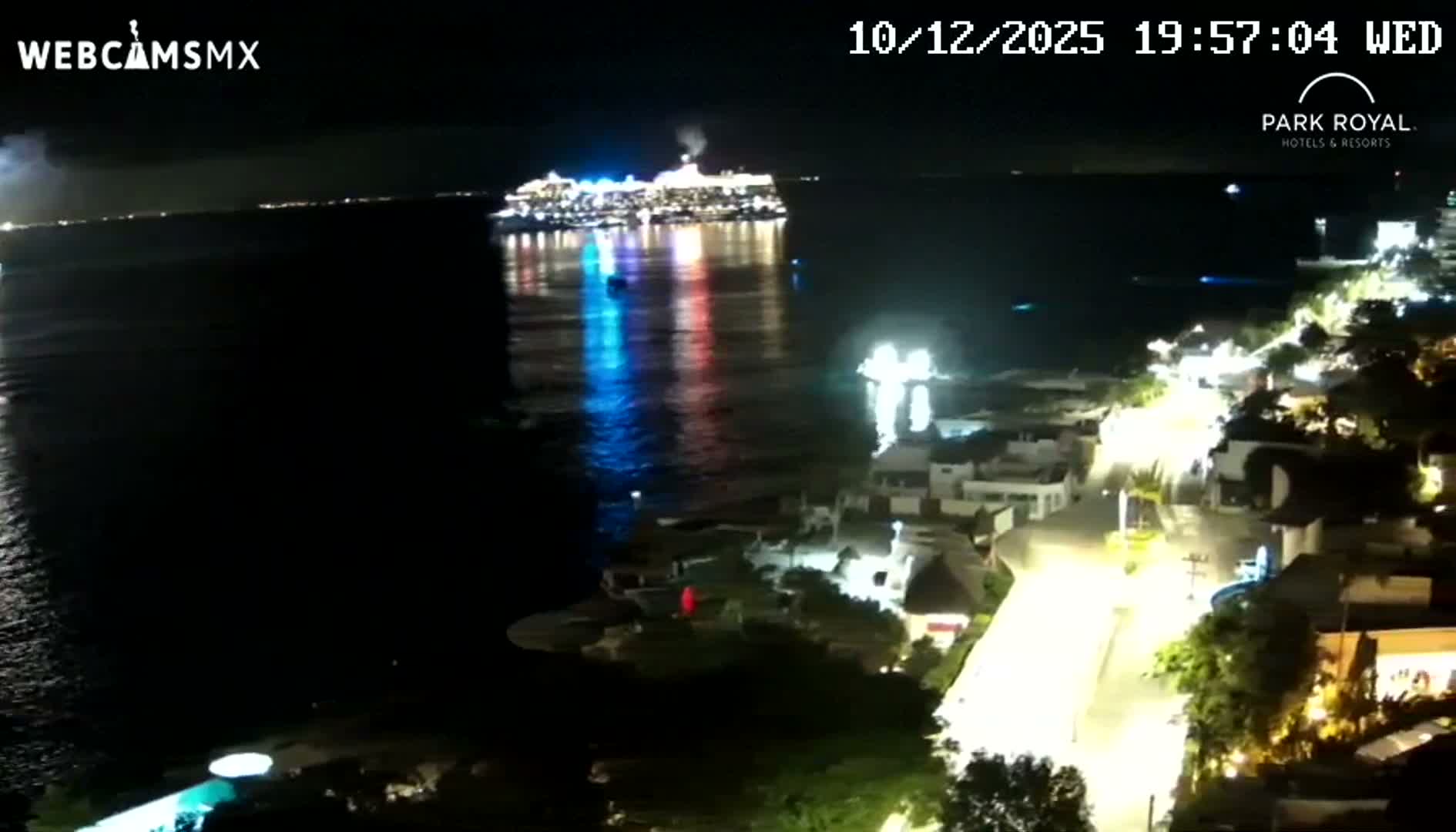 Cozumel Coast & City Skyline Live Cam - San Mugiel de Cozumel, Municipio de Cozumel, Quintana Roo, Mexico