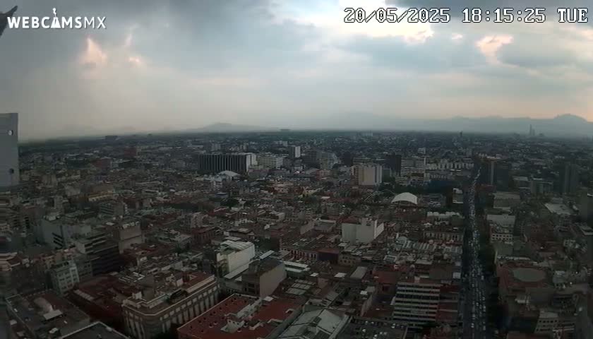 South View of Mexico City from Torre Latino Americana Tower PTZ  Live Cam - Cuauhtemoc, Ciudad de Mexico, Mexico