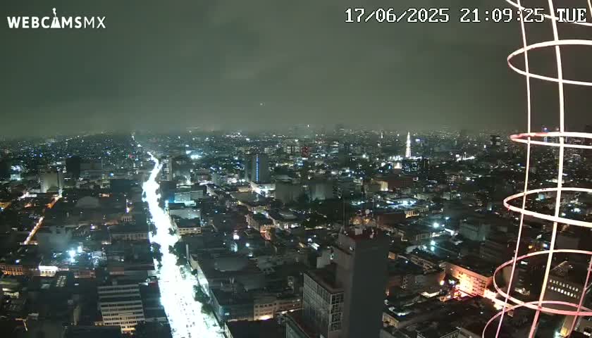 South View of Mexico City from Torre Latino Americana Tower PTZ  Live Cam - Cuauhtemoc, Ciudad de Mexico, Mexico