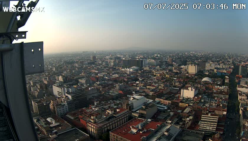 South View of Mexico City from Torre Latino Americana Tower PTZ  Live Cam - Cuauhtemoc, Ciudad de Mexico, Mexico