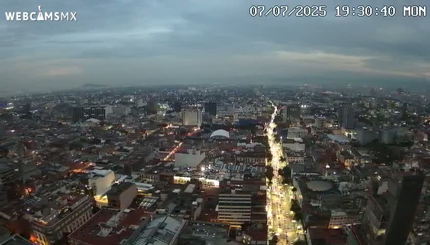 South View of Mexico City from Torre Latino Americana Tower PTZ  Live Cam - Cuauhtemoc, Ciudad de Mexico, Mexico