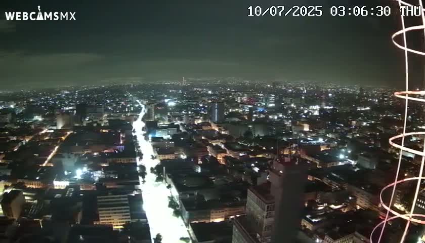 South View of Mexico City from Torre Latino Americana Tower PTZ  Live Cam - Cuauhtemoc, Ciudad de Mexico, Mexico