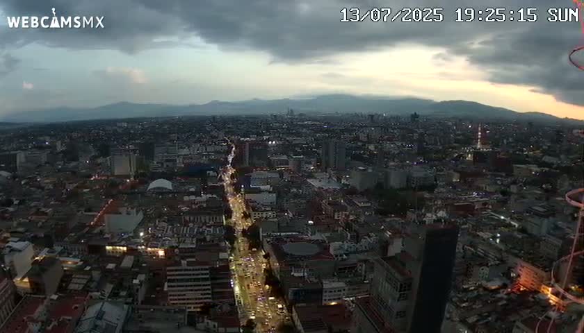 South View of Mexico City from Torre Latino Americana Tower PTZ  Live Cam - Cuauhtemoc, Ciudad de Mexico, Mexico