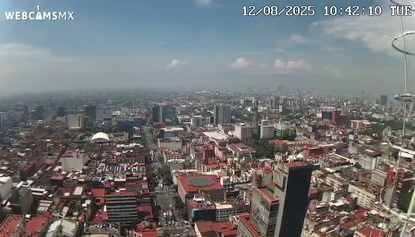 South View of Mexico City from Torre Latino Americana Tower PTZ  Live Cam - Cuauhtemoc, Ciudad de Mexico, Mexico