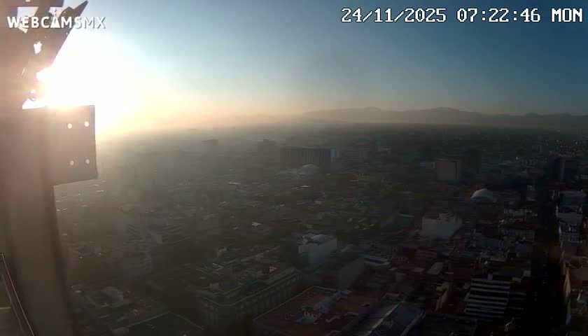 South View of Mexico City from Torre Latino Americana Tower PTZ  Live Cam - Cuauhtemoc, Ciudad de Mexico, Mexico