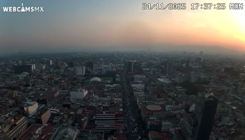 South View of Mexico City from Torre Latino Americana Tower PTZ  Live Cam - Cuauhtemoc, Ciudad de Mexico, Mexico
