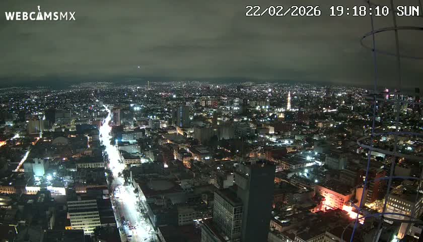 South View of Mexico City from Torre Latino Americana Tower PTZ  Live Cam - Cuauhtemoc, Ciudad de Mexico, Mexico
