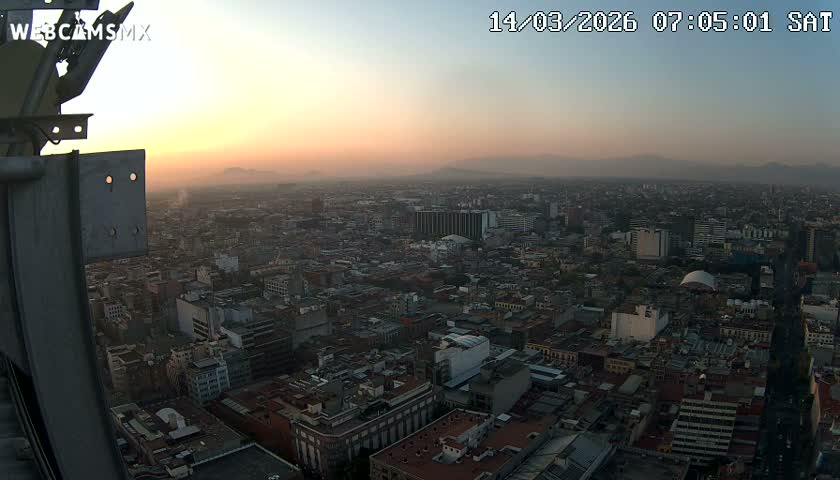 South View of Mexico City from Torre Latino Americana Tower PTZ  Live Cam - Cuauhtemoc, Ciudad de Mexico, Mexico