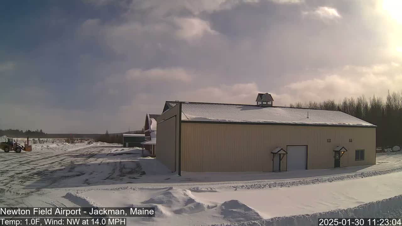 Newton Field - Jackman Airport Live Cam - Maine, USA