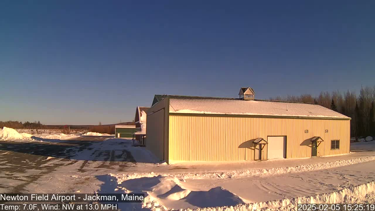 Newton Field - Jackman Airport Live Cam - Maine, USA