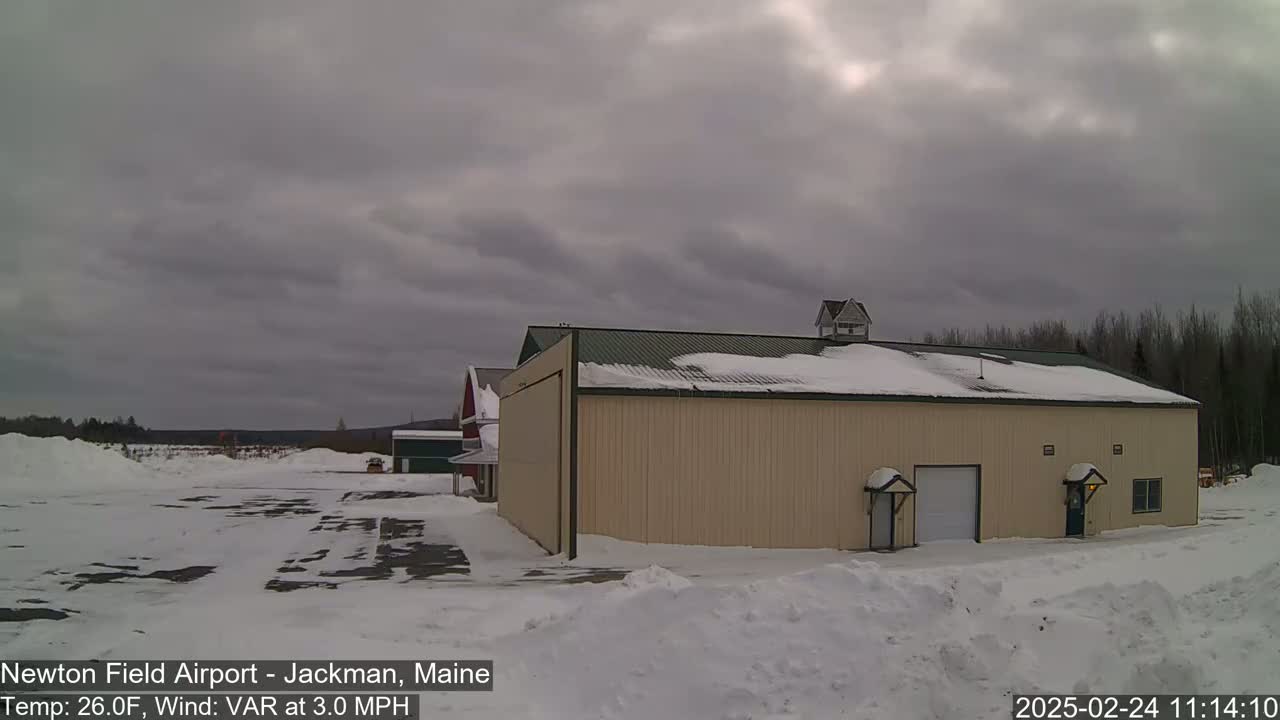 Newton Field - Jackman Airport Live Cam - Maine, USA
