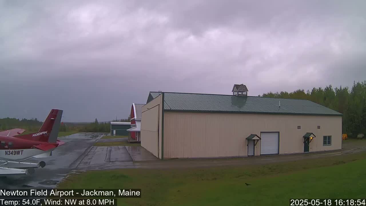 Newton Field - Jackman Airport Live Cam - Maine, USA