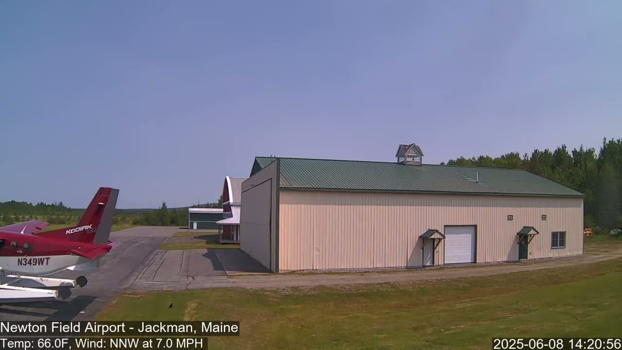Newton Field - Jackman Airport Live Cam - Maine, USA