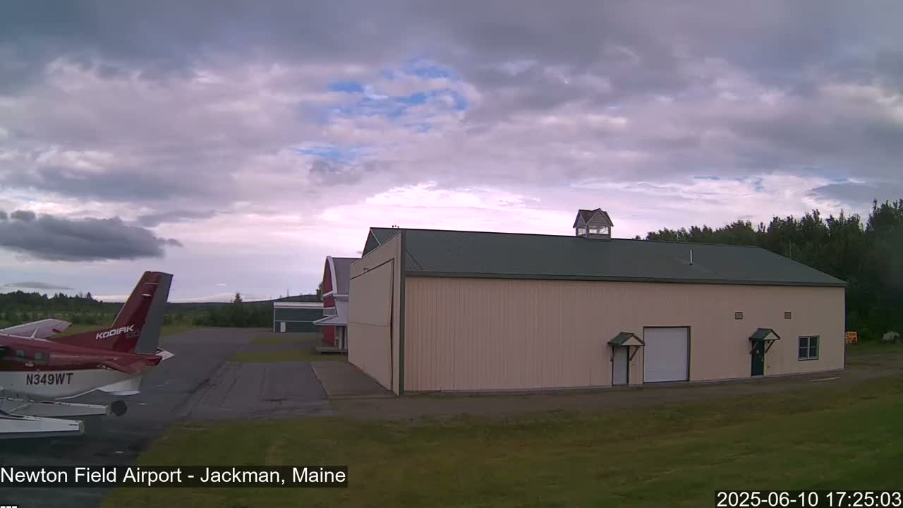 Newton Field - Jackman Airport Live Cam - Maine, USA
