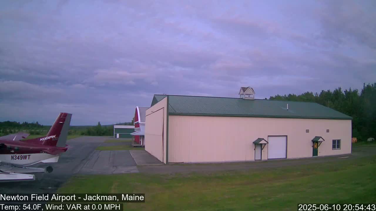 Newton Field - Jackman Airport Live Cam - Maine, USA