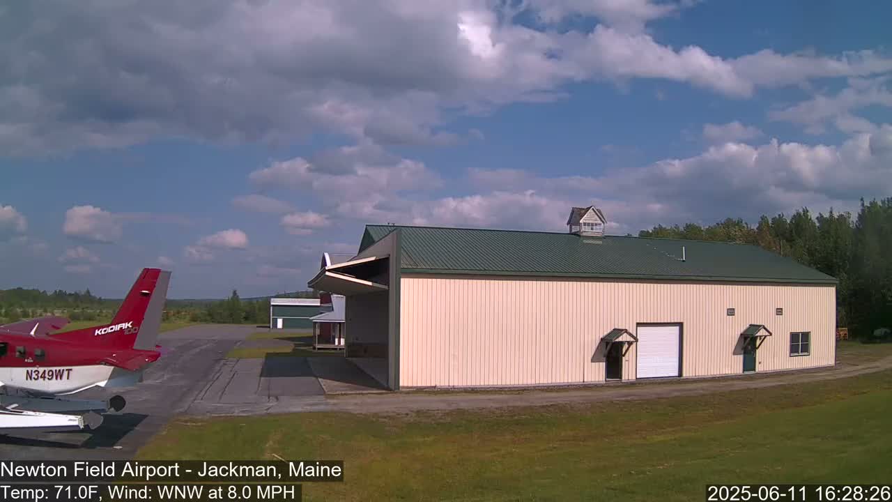 Newton Field - Jackman Airport Live Cam - Maine, USA