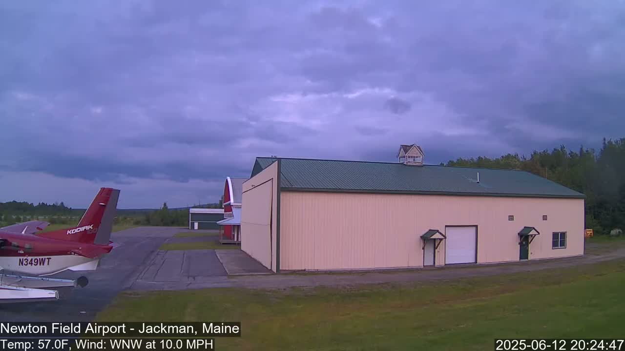 Newton Field - Jackman Airport Live Cam - Maine, USA