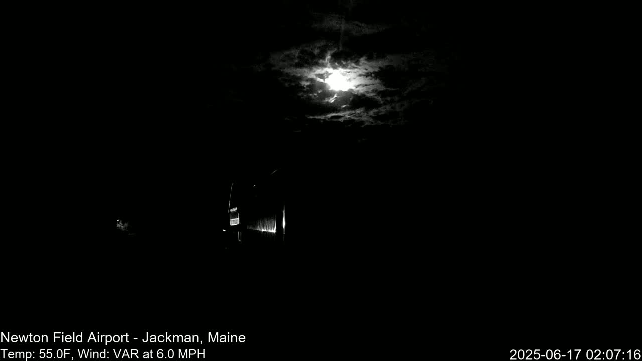 Newton Field - Jackman Airport Live Cam - Maine, USA