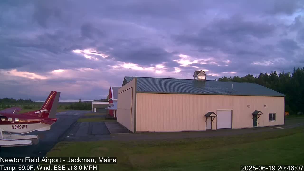 Newton Field - Jackman Airport Live Cam - Maine, USA