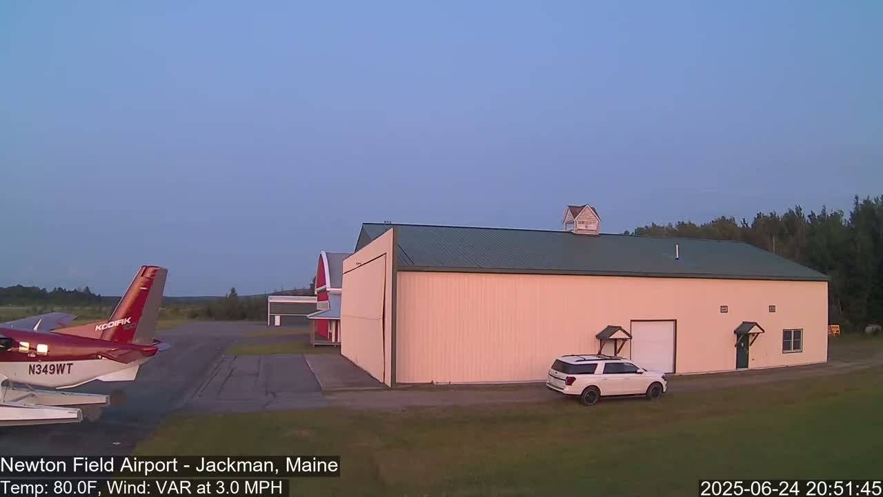 Newton Field - Jackman Airport Live Cam - Maine, USA