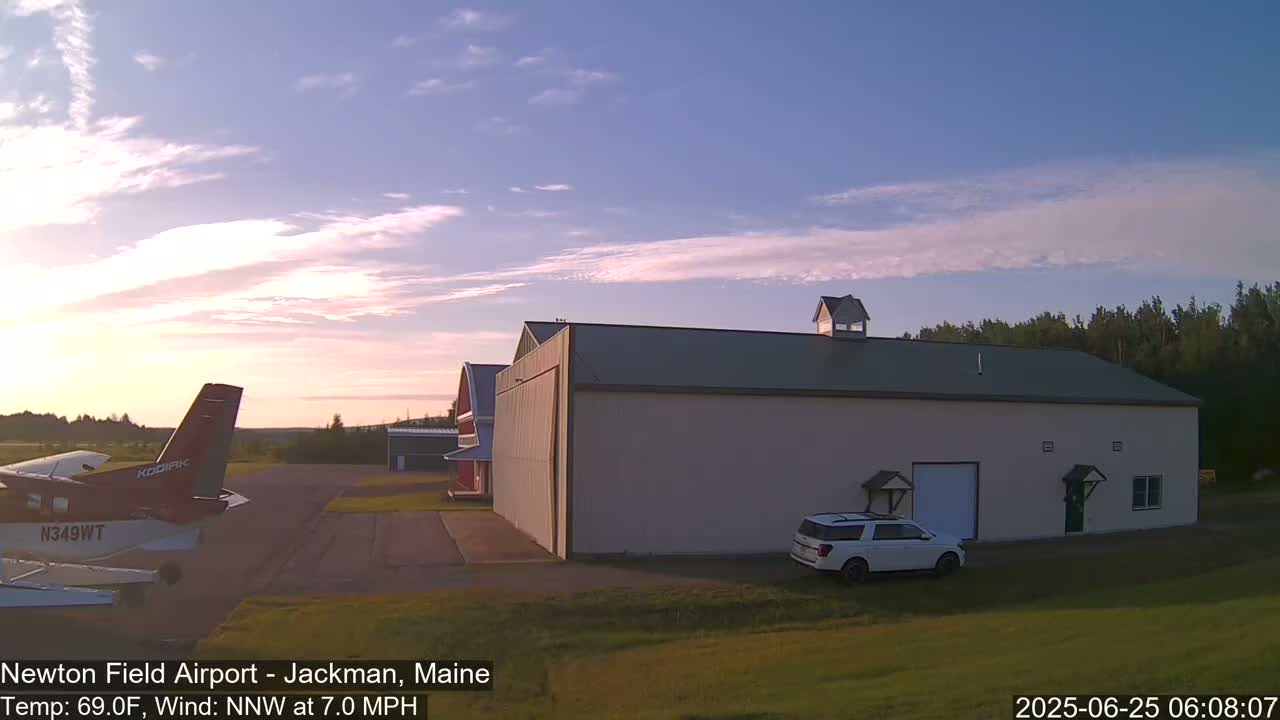 Newton Field - Jackman Airport Live Cam - Maine, USA