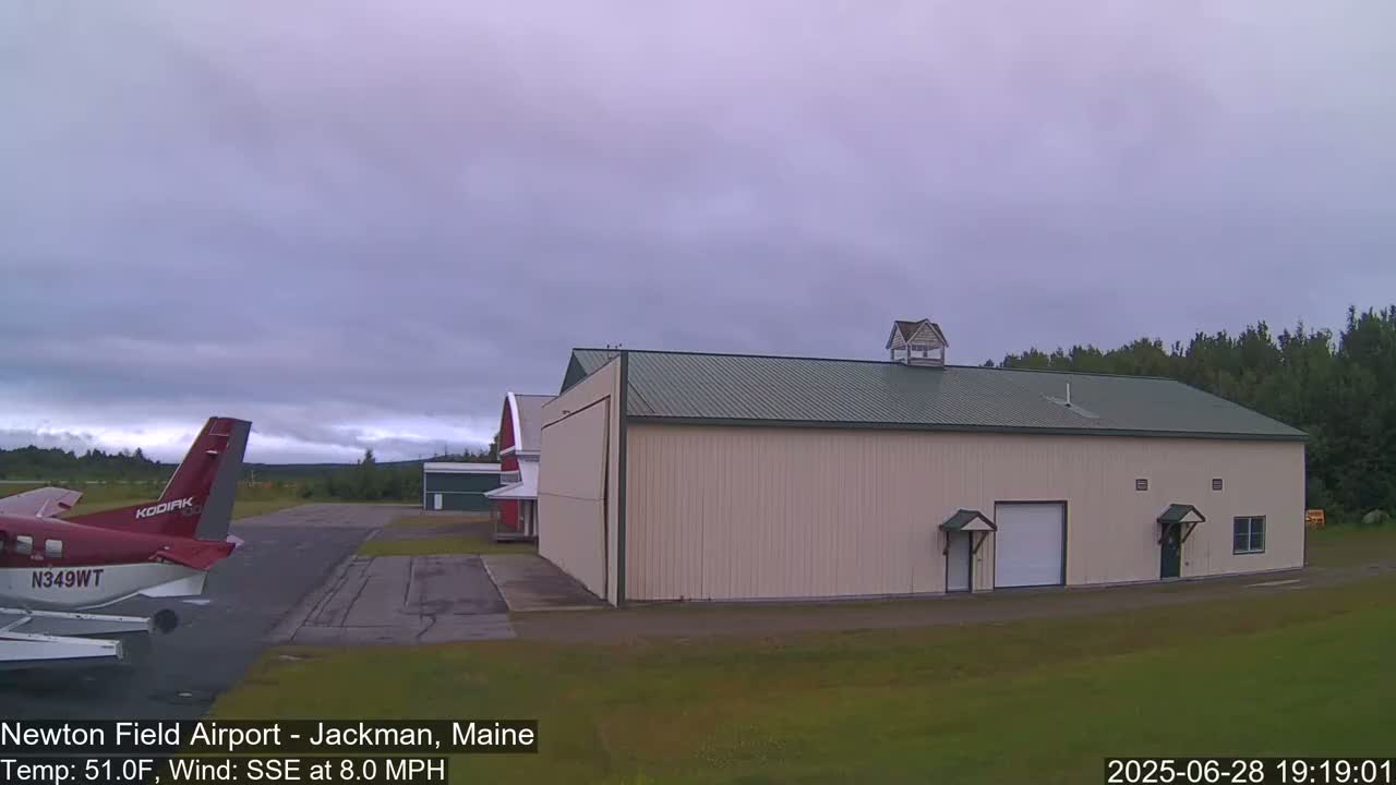Newton Field - Jackman Airport Live Cam - Maine, USA
