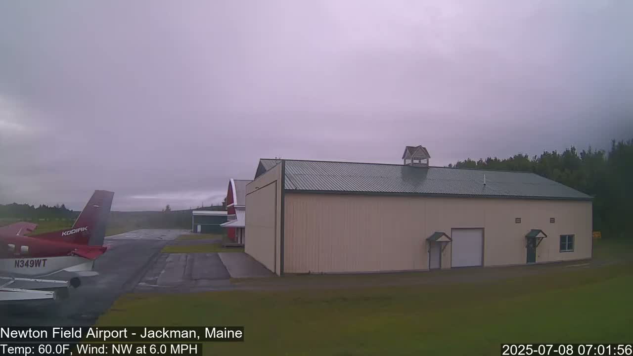 Newton Field - Jackman Airport Live Cam - Maine, USA