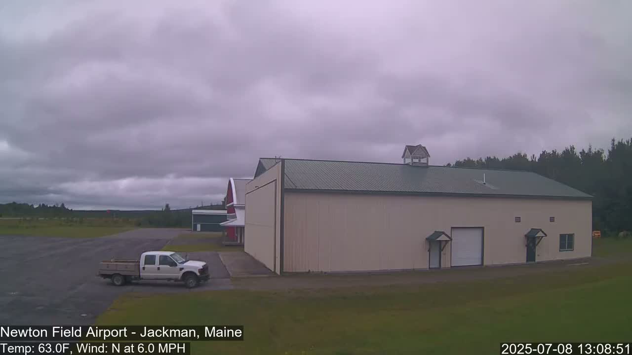 Newton Field - Jackman Airport Live Cam - Maine, USA