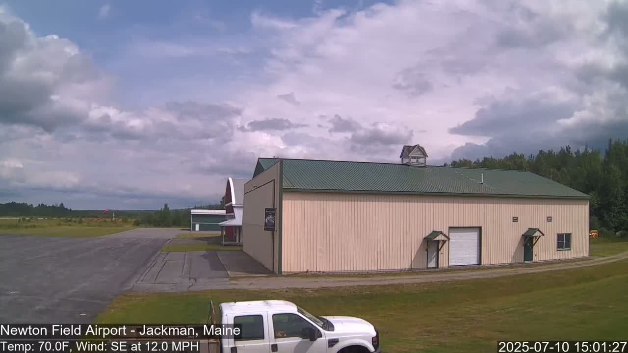 Newton Field - Jackman Airport Live Cam - Maine, USA