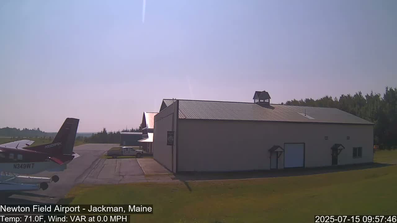 Newton Field - Jackman Airport Live Cam - Maine, USA