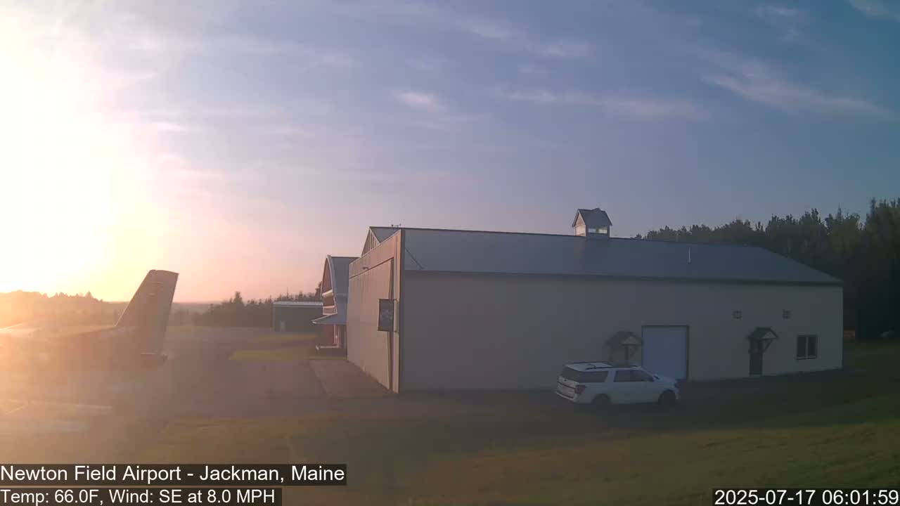 Newton Field - Jackman Airport Live Cam - Maine, USA