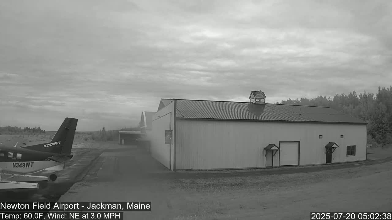 Newton Field - Jackman Airport Live Cam - Maine, USA