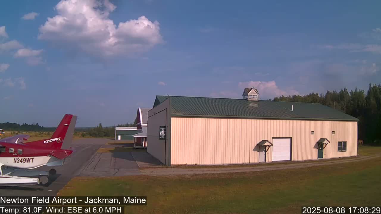 Newton Field - Jackman Airport Live Cam - Maine, USA