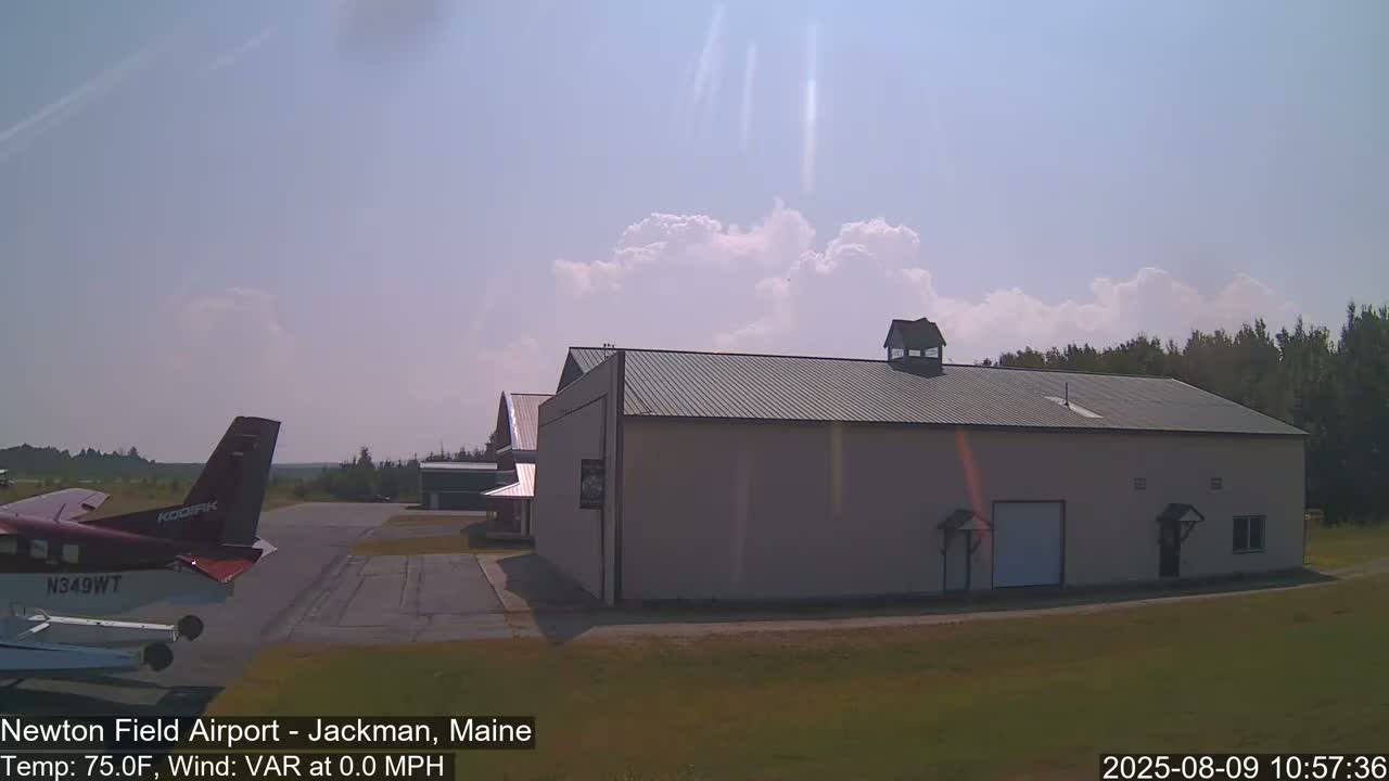 Newton Field - Jackman Airport Live Cam - Maine, USA