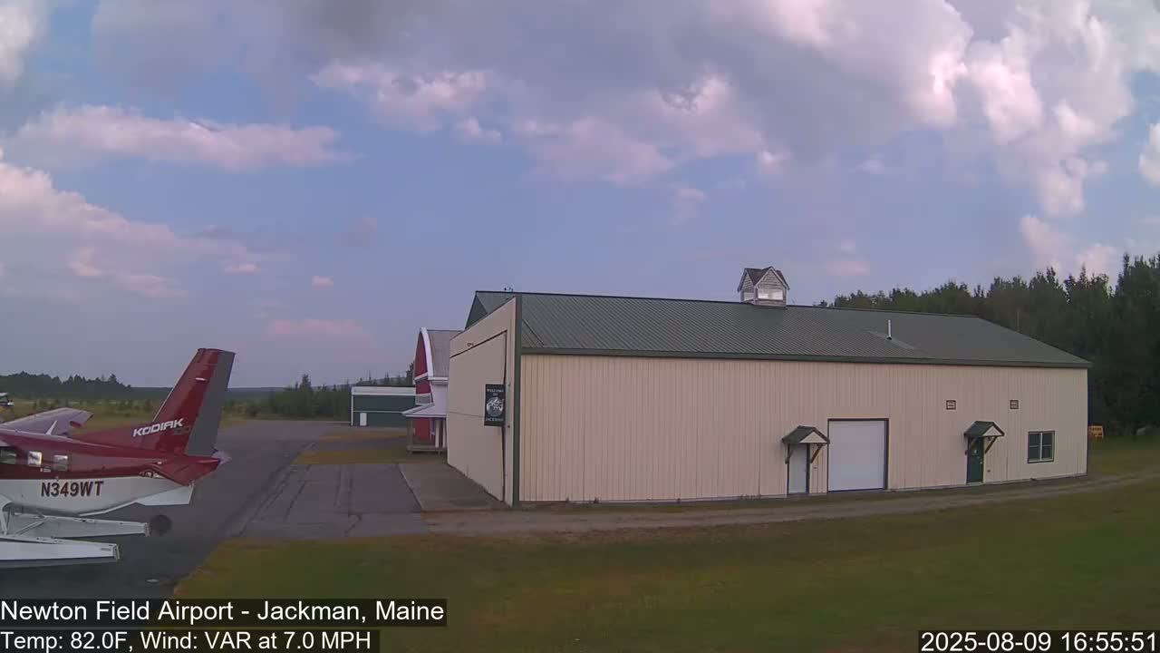 Newton Field - Jackman Airport Live Cam - Maine, USA