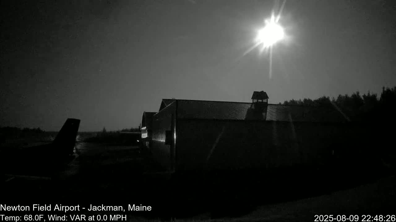 Newton Field - Jackman Airport Live Cam - Maine, USA