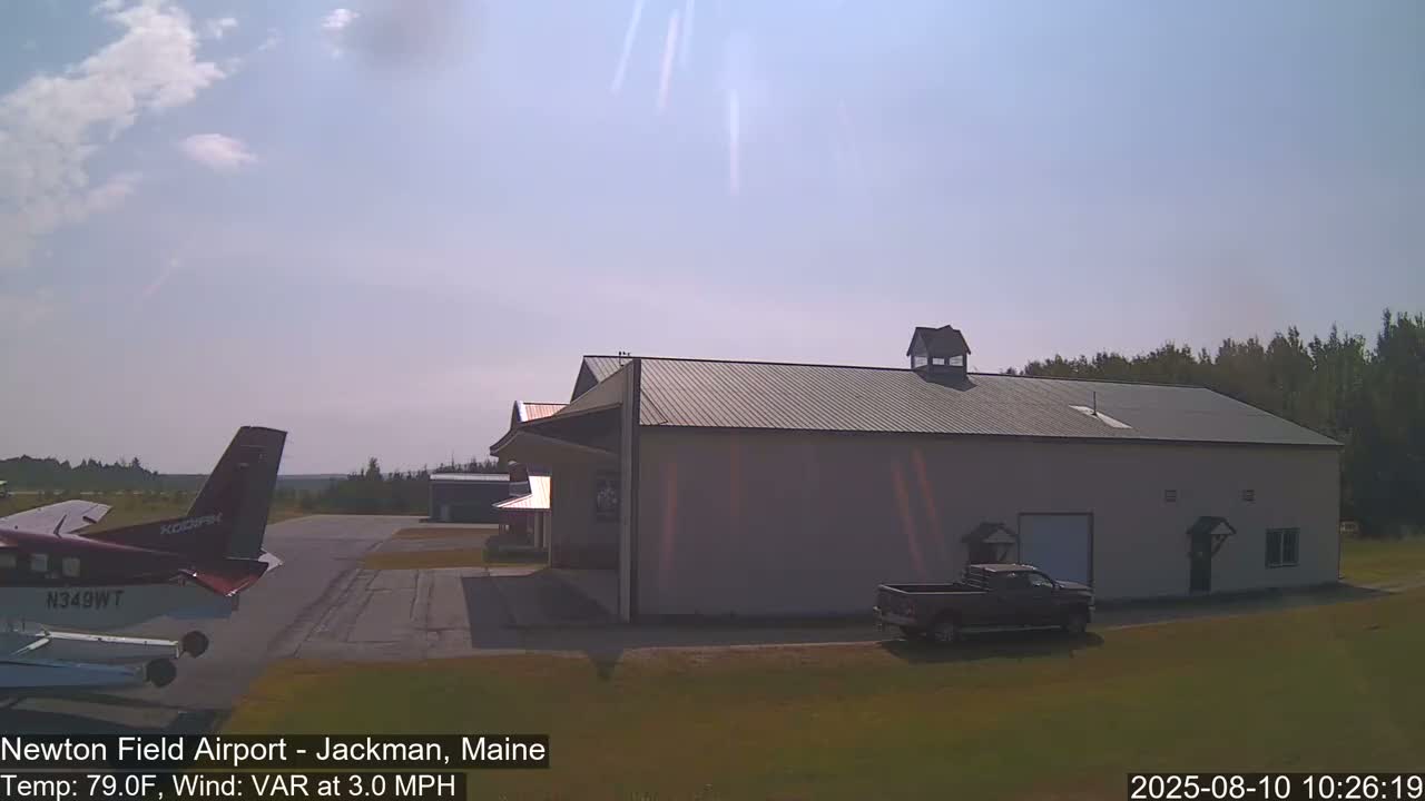 Newton Field - Jackman Airport Live Cam - Maine, USA