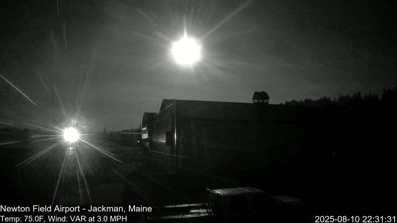 Newton Field - Jackman Airport Live Cam - Maine, USA