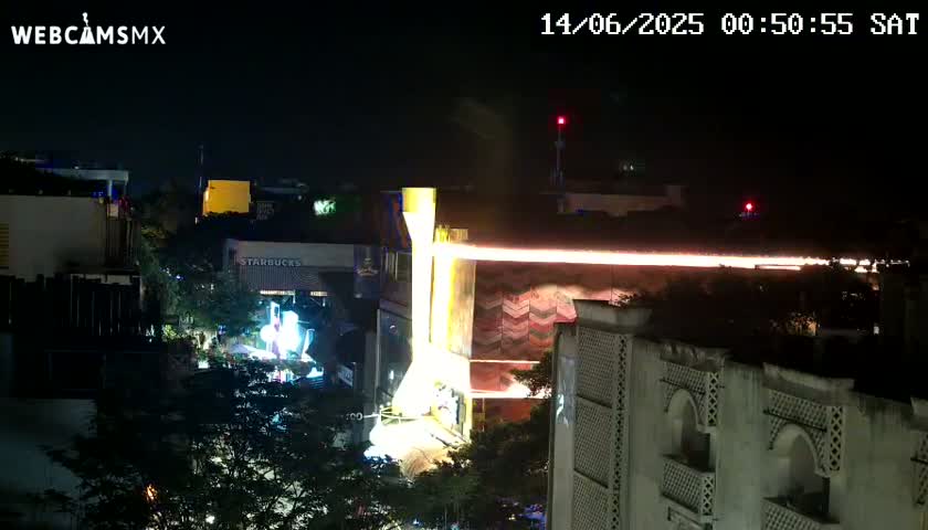 Playa del Carmen Avenue Quinta Avenida Live Cam - Solidaridad, Quintana Roo, Mexico