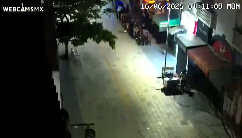 Playa del Carmen Avenue Quinta Avenida Live Cam - Solidaridad, Quintana Roo, Mexico