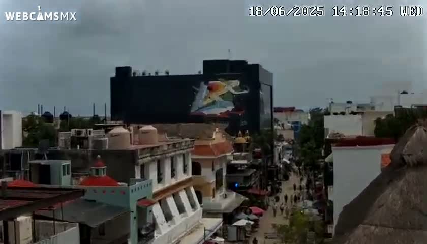 Playa del Carmen Avenue Quinta Avenida Live Cam - Solidaridad, Quintana Roo, Mexico